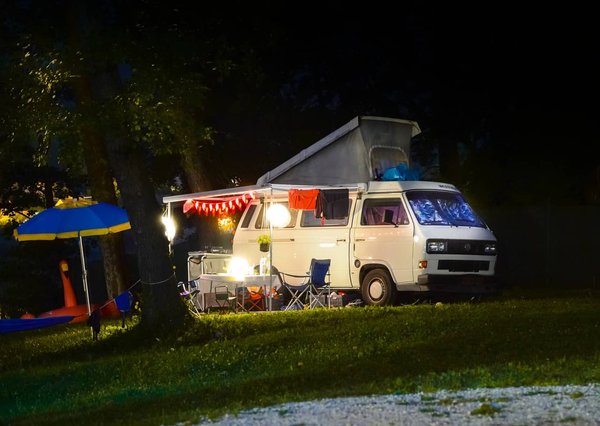 Chaine de campings ou camping indépendant. Que choisir?