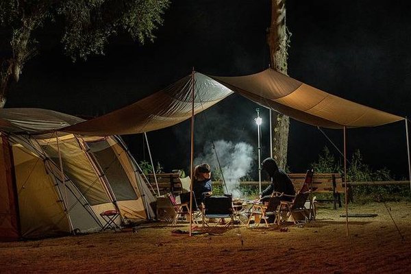 Heureuses vacances dans un camping de Royan pas loin de la ville et de la plage