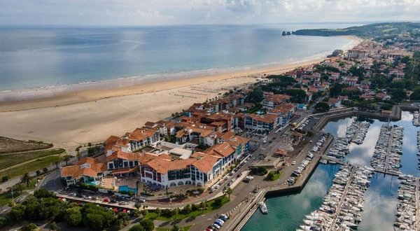 Les campings proches des plages les plus populaires dans le Pays Basque